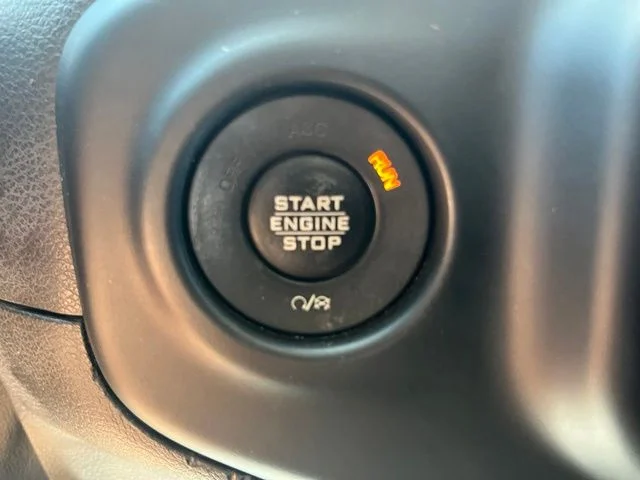 Used 2018 Gray Jeep Unlimited Sport S image 38