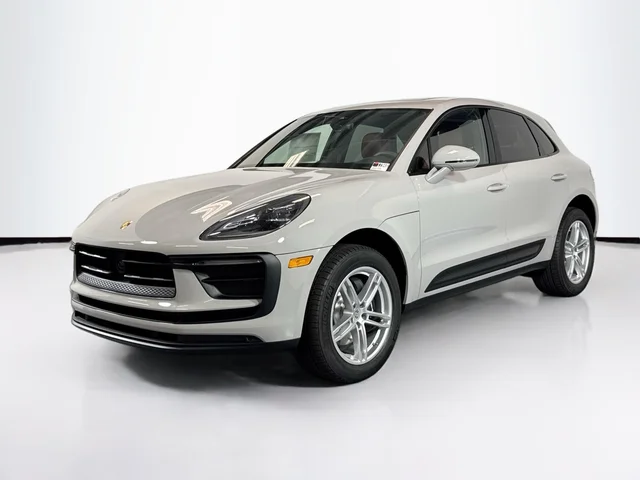 2026 Porsche Macan 