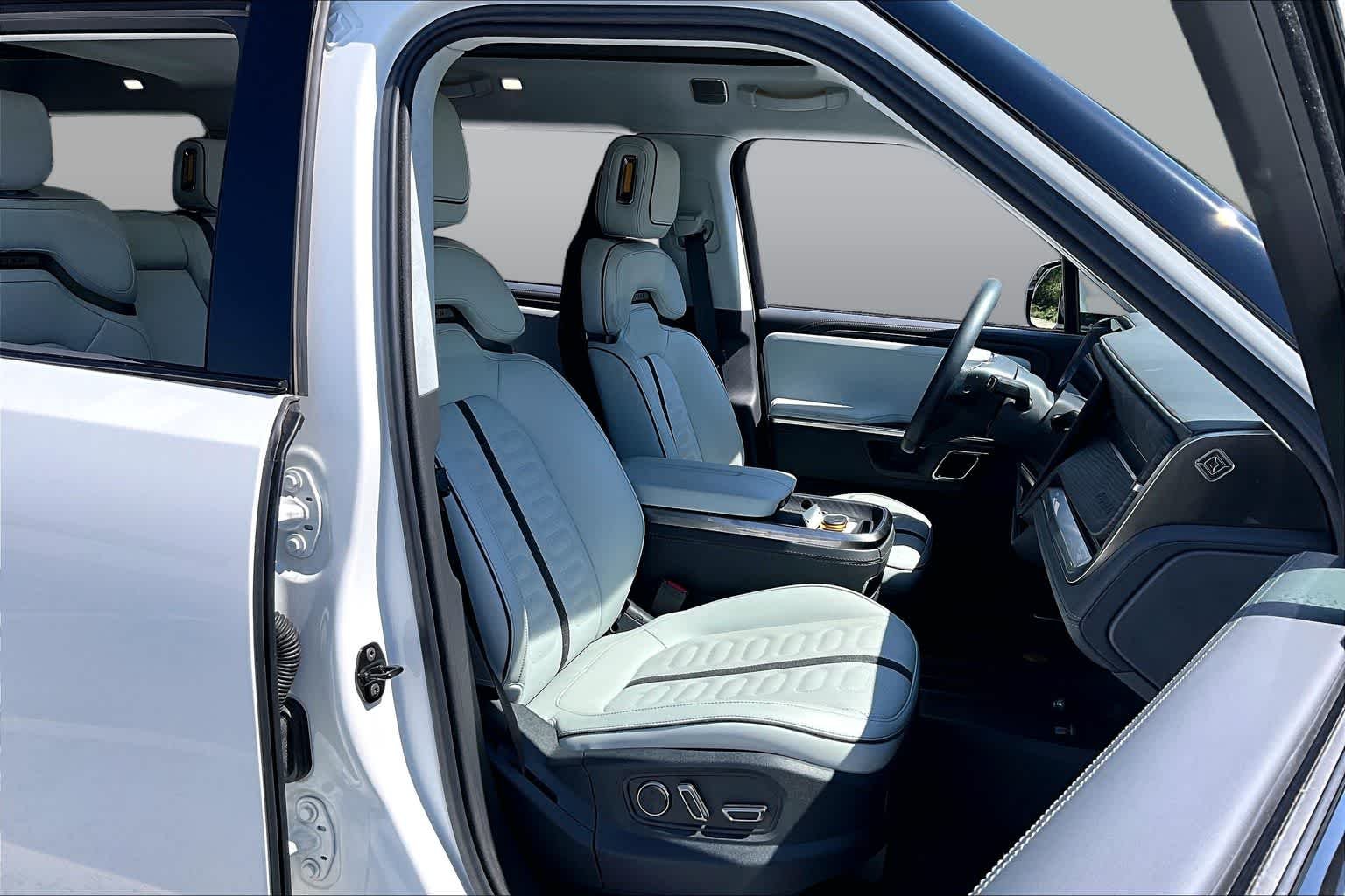 Used 2024 Glacier White Rivian Adventure image 8