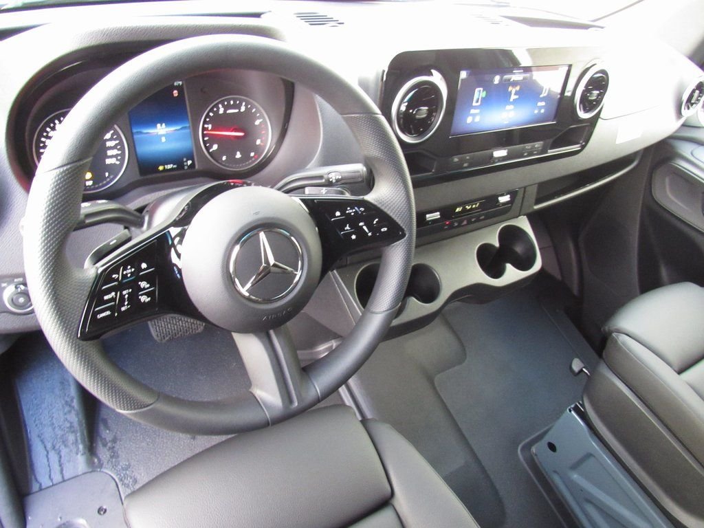 2025 Mercedes-Benz Sprinter Cargo Van Base - Photo 32