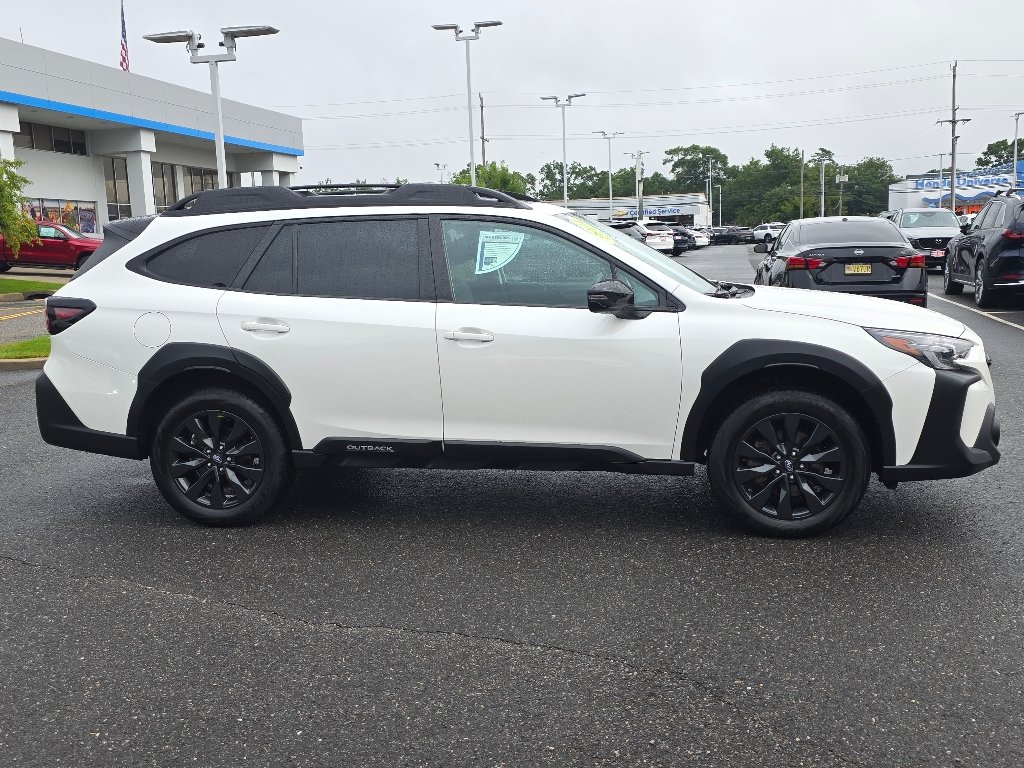 Used 2024 Crystal White Pearl Subaru Onyx Edition image 18