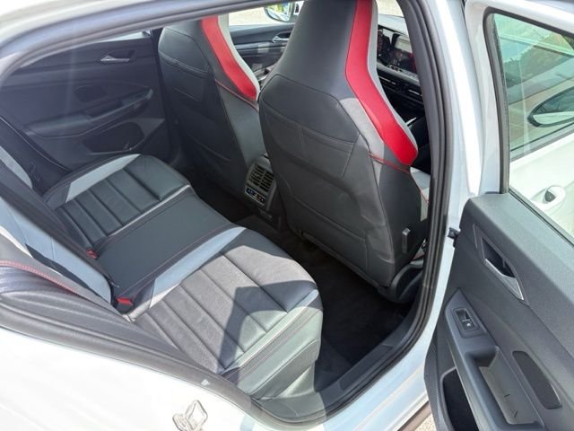 2024 Volkswagen Golf GTI Autobahn - Photo 37