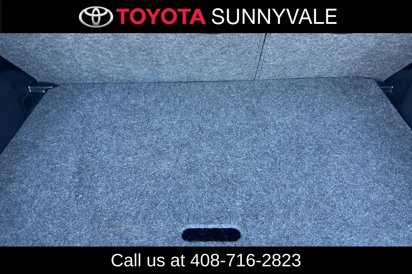 Used 2014 Silver Toyota L image 19