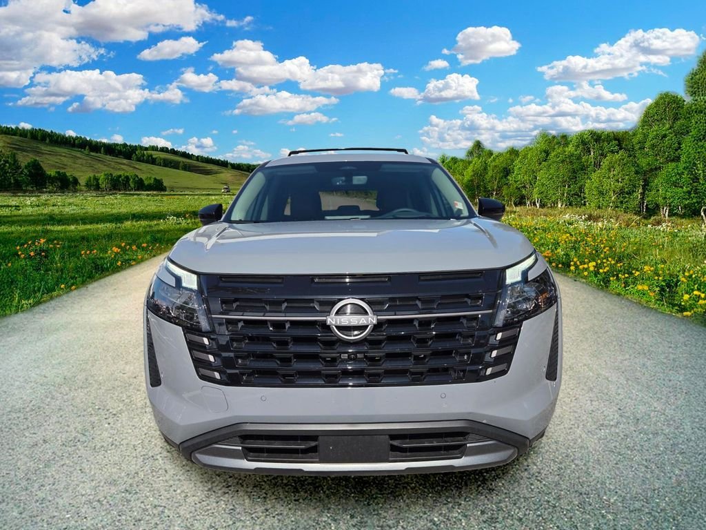 Used 2026 Gray Nissan Platinum image 8