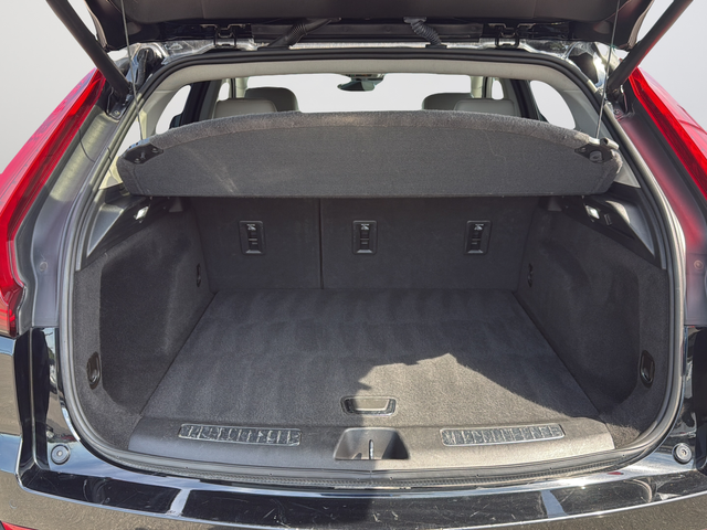 Used 2023 Black Cadillac Premium Luxury image 11