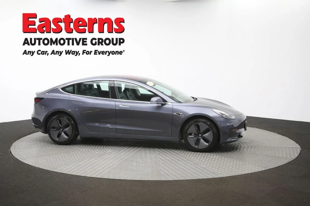Used 2019 Gray Tesla Standard image 39