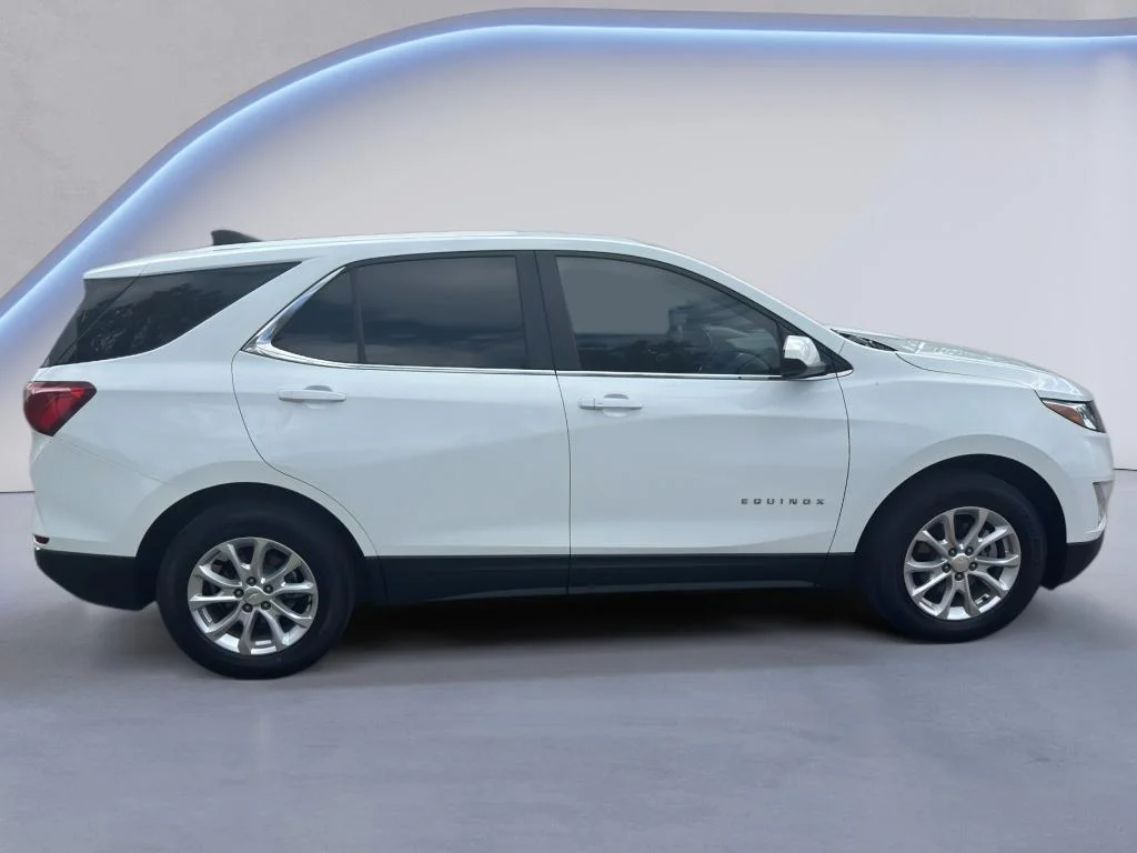 Used 2021 Summit White Chevrolet LT image 6