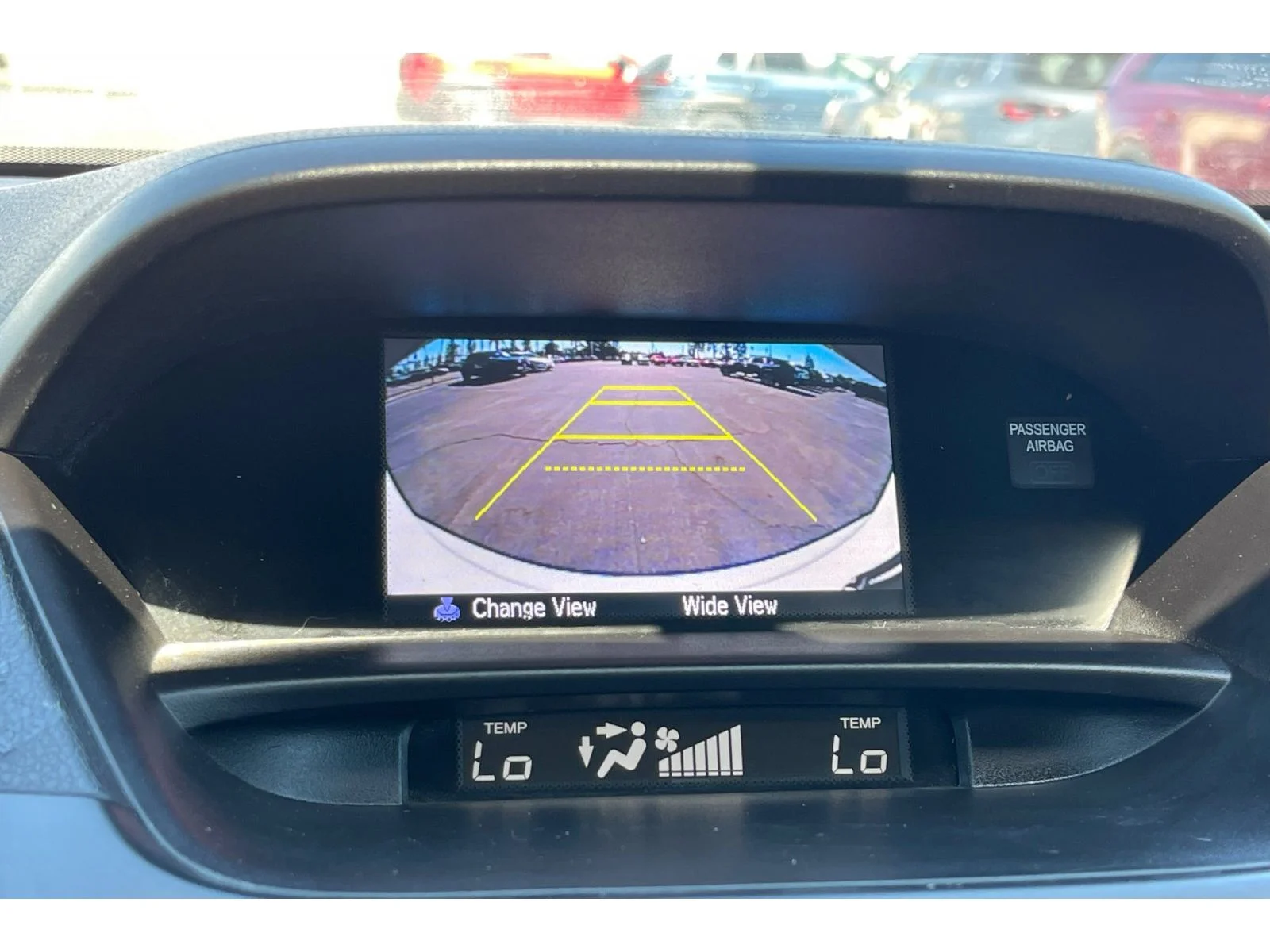 Used 2017 White Diamond Pearl Acura w/AcuraWatch Plus image 28