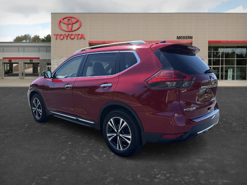 Used 2017 Palatial Ruby Nissan SL image 8