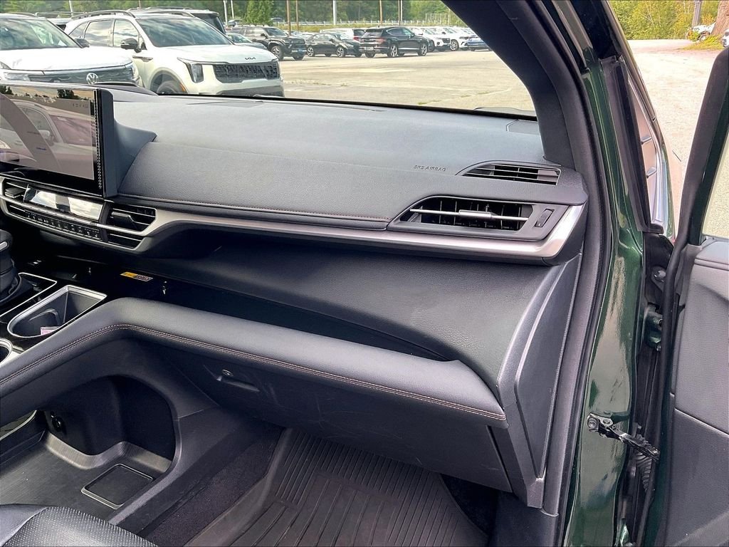 Used 2025 Cypress Toyota Platinum image 12