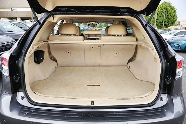 Used 2014 Gray Lexus 350 image 13