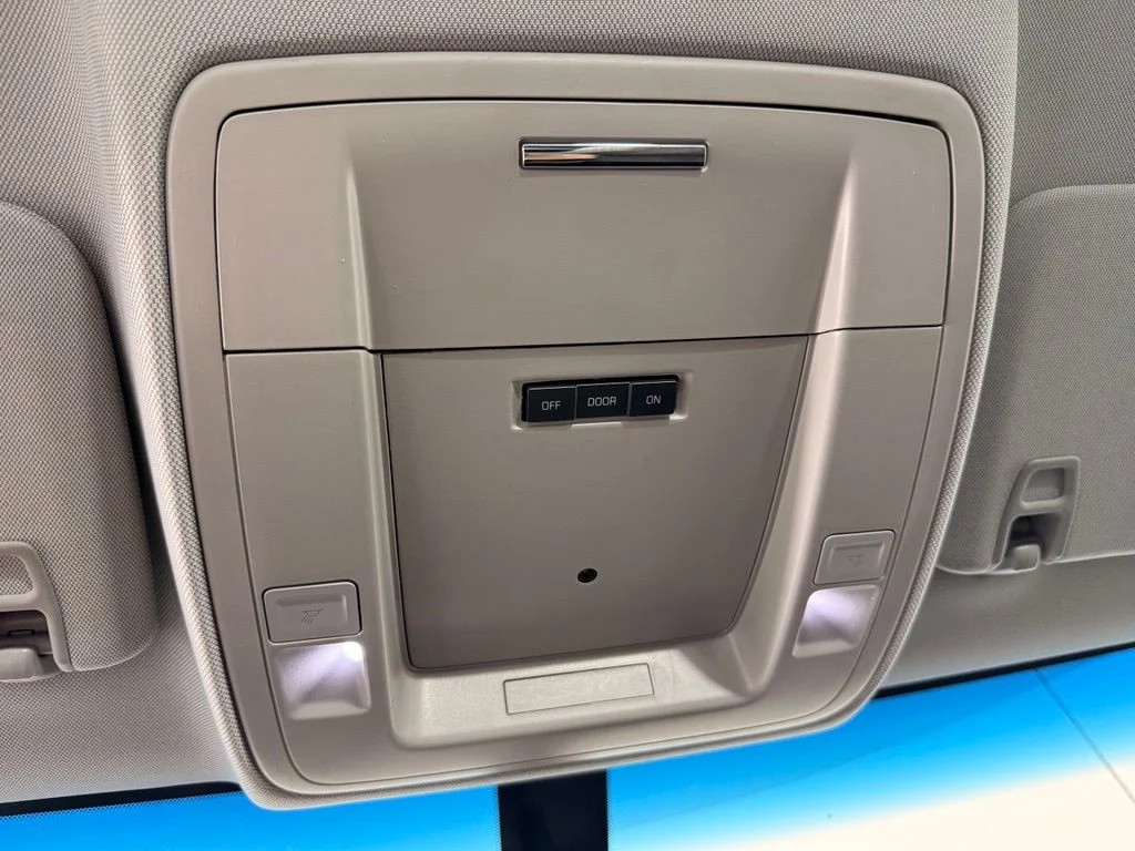 Used 2017 White Chevrolet Work Truck image 26