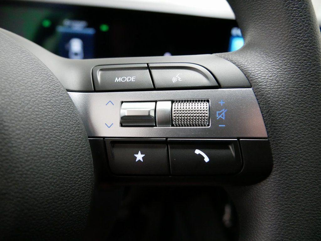 New 2026 Green Hyundai SEL AWD image 19