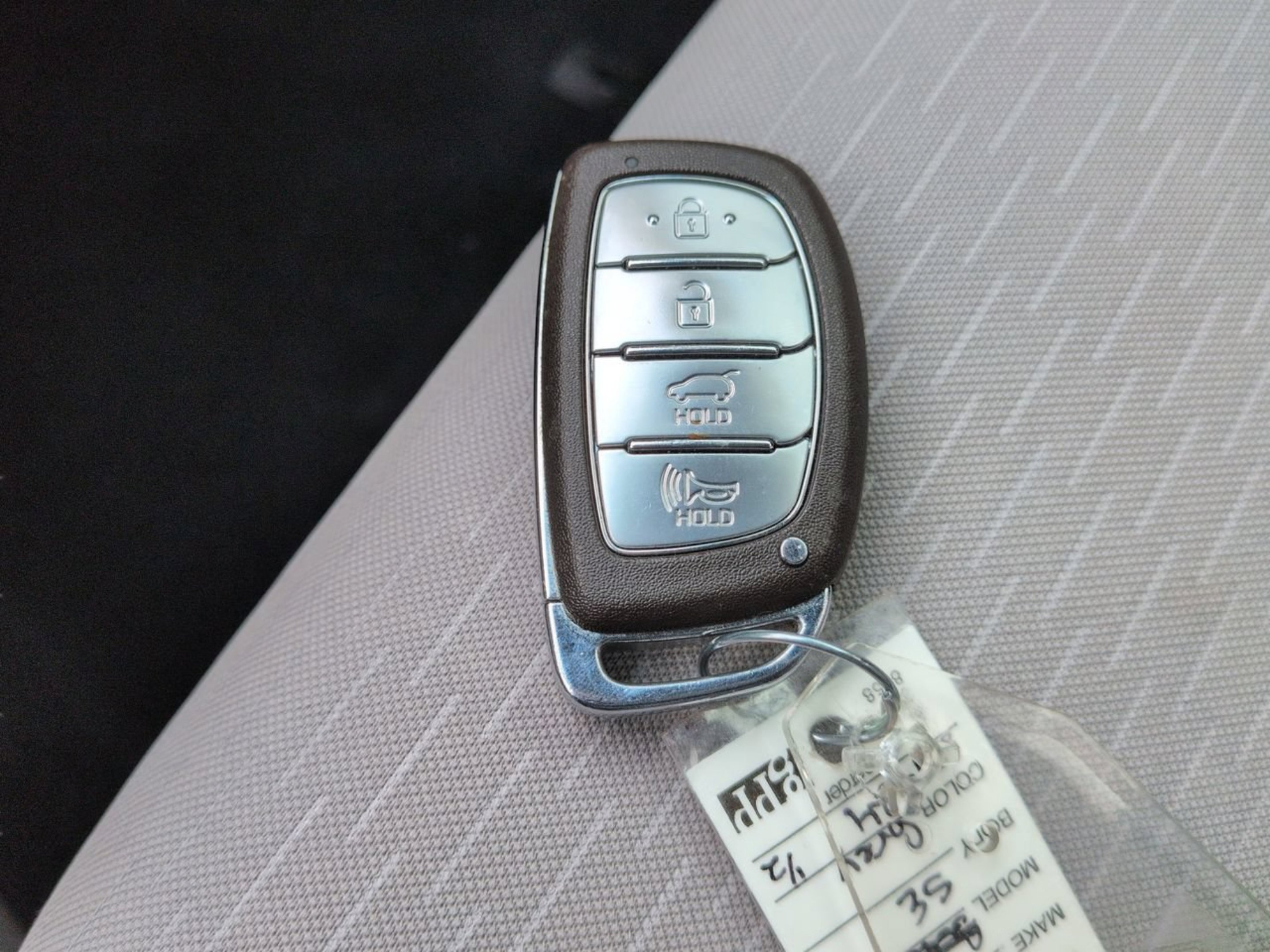 Used 2019 Coliseum Gray Hyundai SEL image 32