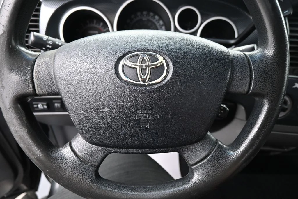 Used 2010 Black Toyota Grade image 16