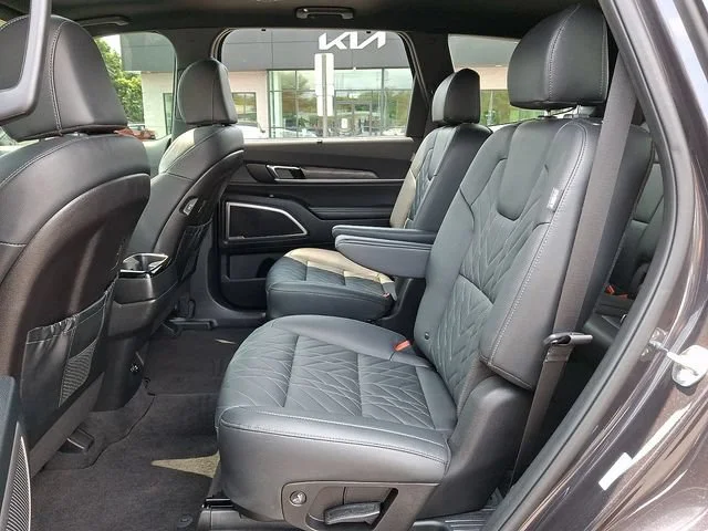 Used 2025 Gray Kia EX X-Line image 11