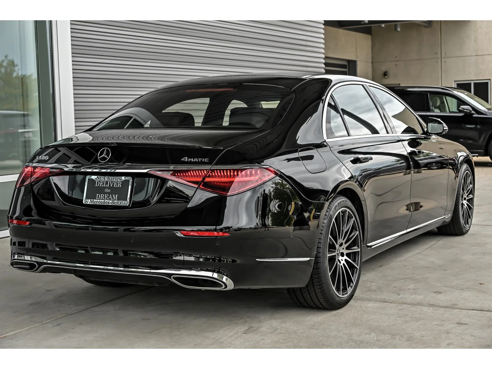 Used 2023 Black Mercedes-Benz S 580 4MATIC® image 8