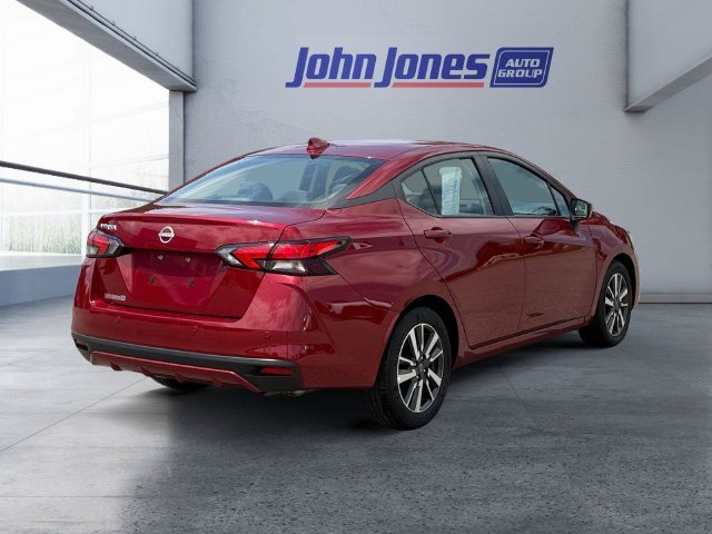 Used 2025 Scarlet Nissan 1.6 SV image 5