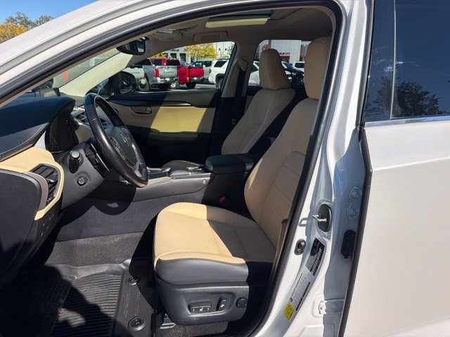 Used 2021 White Pearl Lexus 300 Base image 12