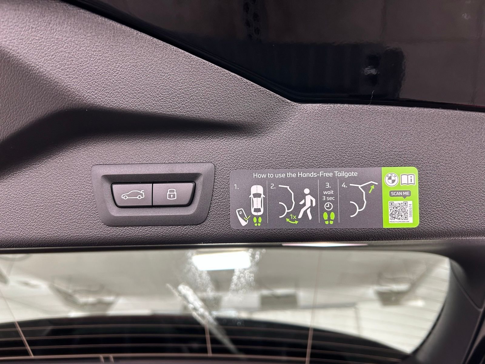 New 2026 Black Sapphire Metallic BMW xDrive40i image 71