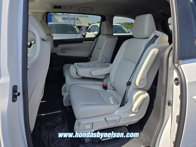 New 2027 White Honda EX-L image 8