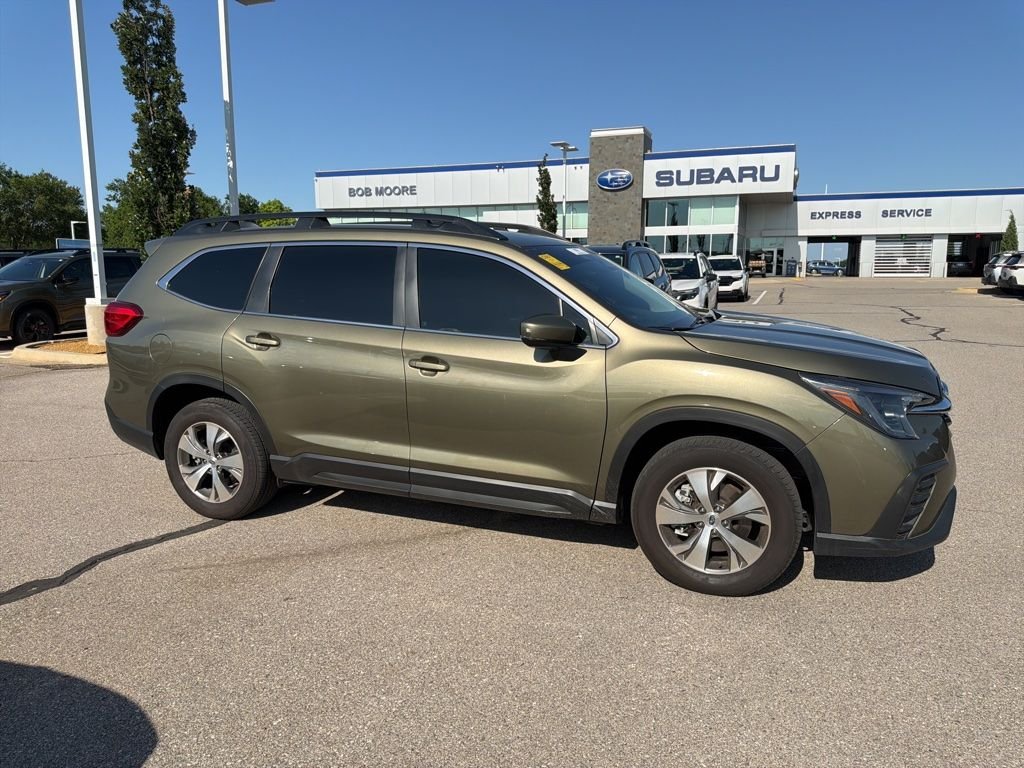 2024 Subaru Ascent Premium 7 Passenger's photo
