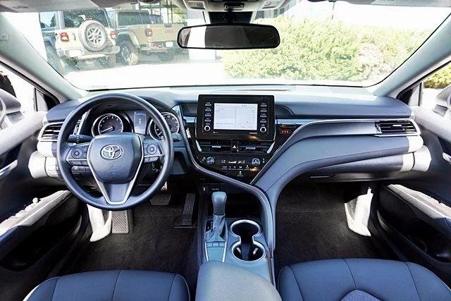 Used 2024 White Toyota LE image 16