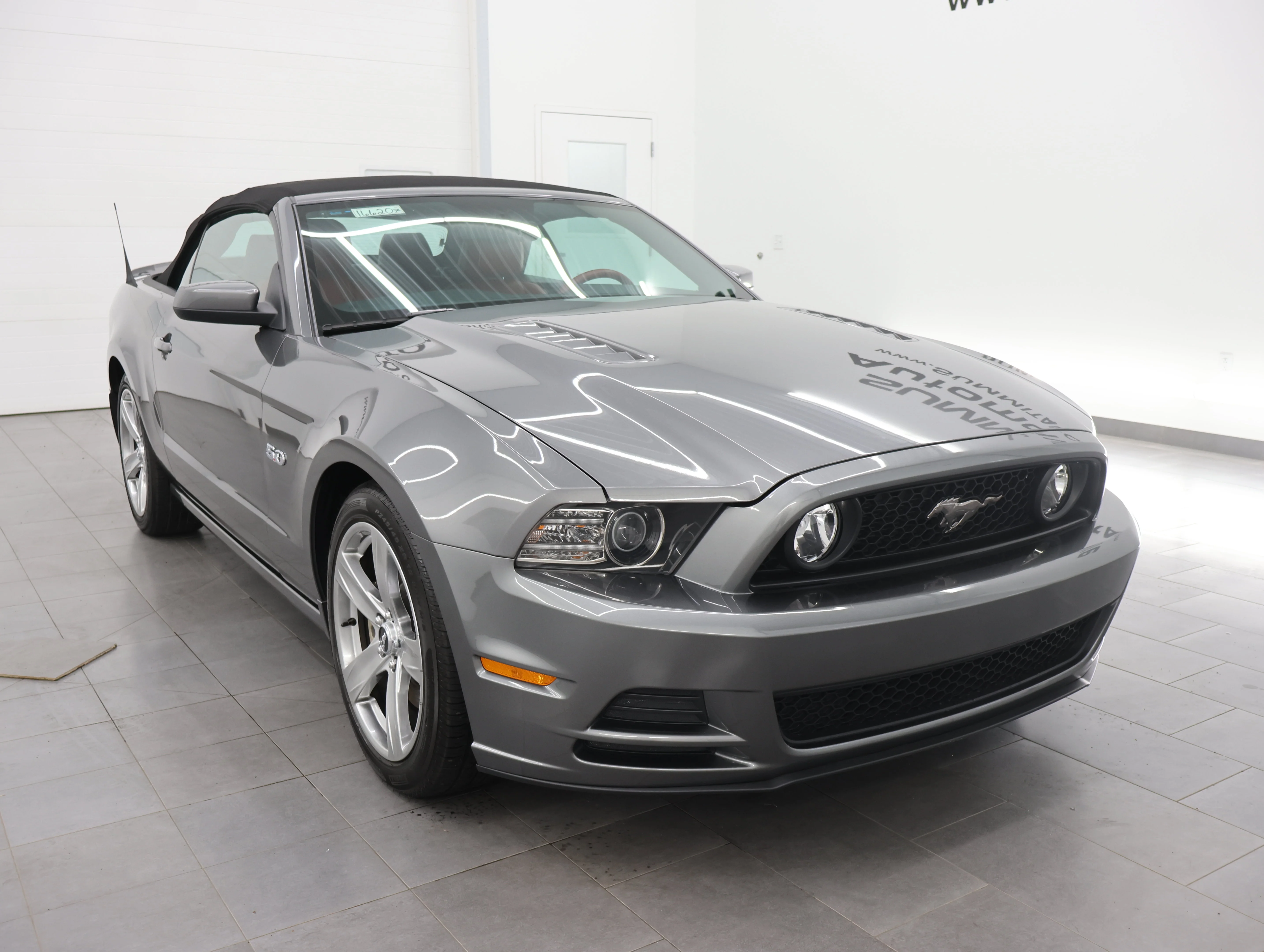 Used 2014 Sterling Gray Metallic Ford GT Premium image 2