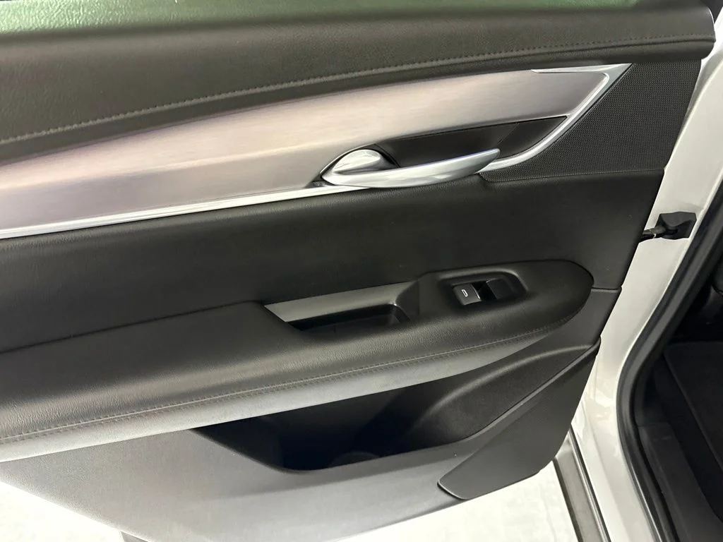 Used 2018 Silver Cadillac Premium Luxury image 29