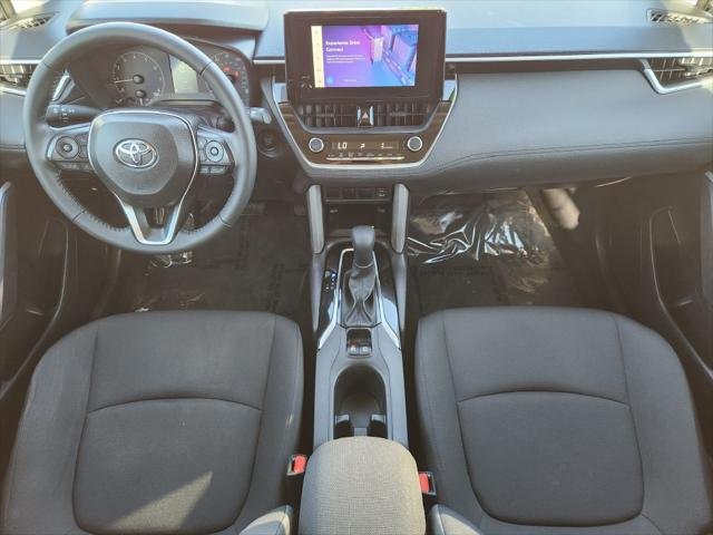 Certified Used 2024 WIND CHILL PEARL Toyota  image 18
