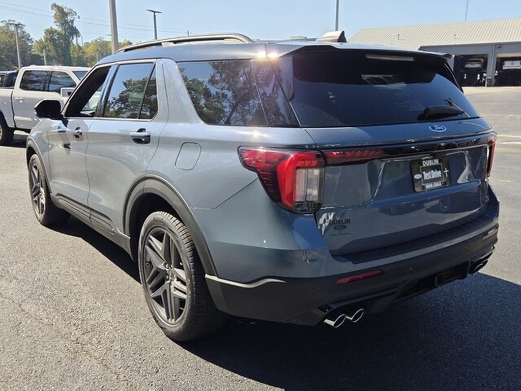 New 2026 Vapor Blue Metallic Ford ST image 13