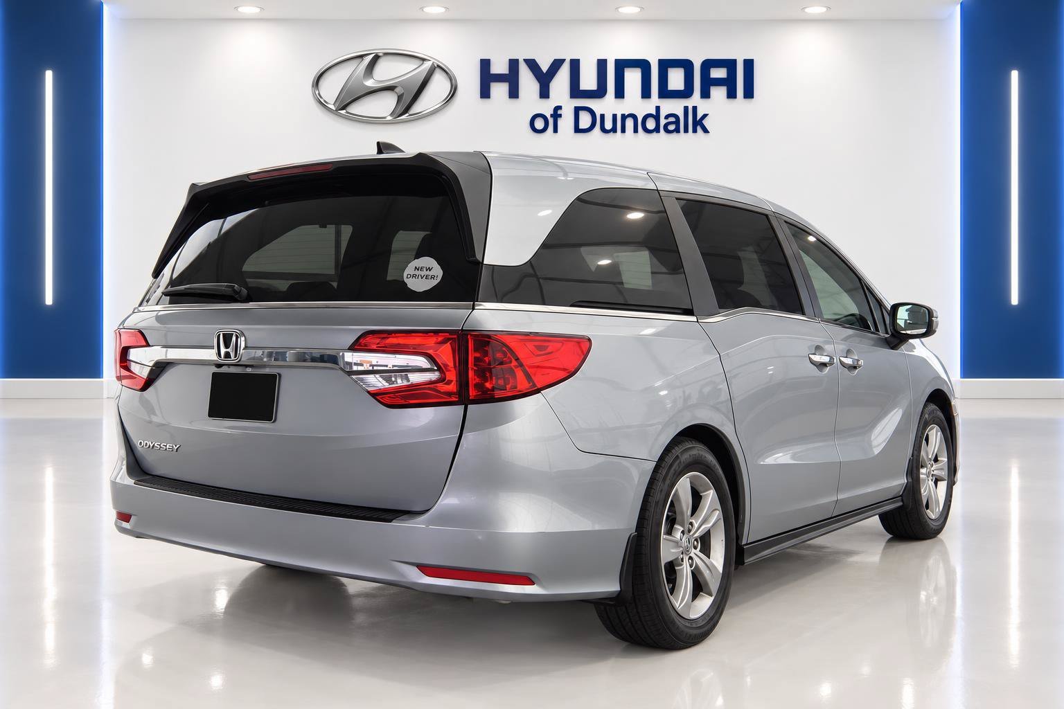 Used 2019 Gray Honda EX-L image 4