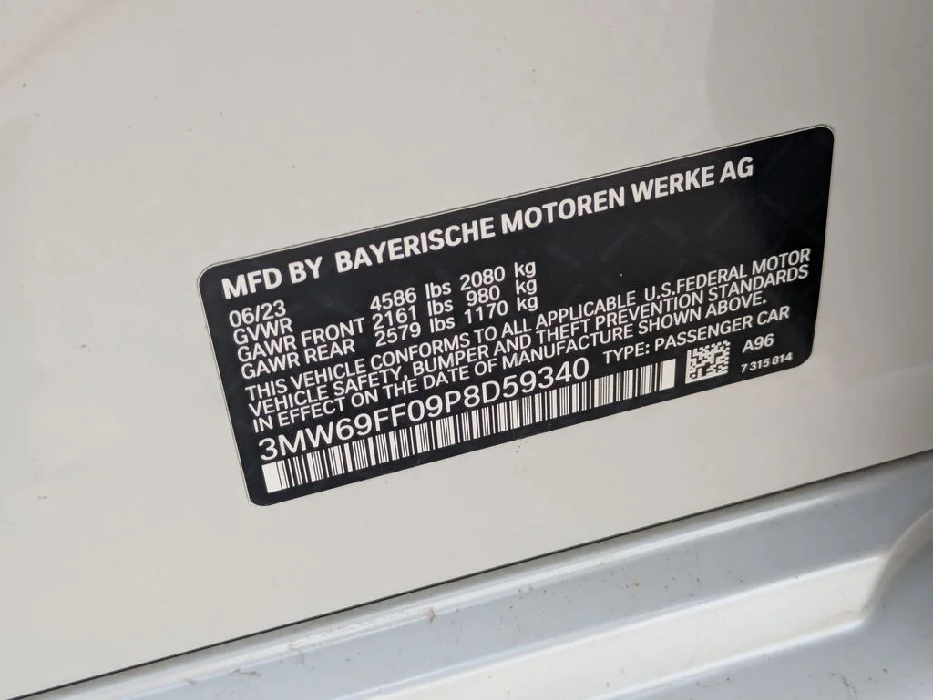 Used 2023 White BMW 330i image 26