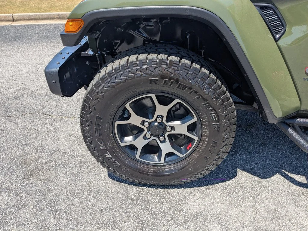 Used 2021 Sarge Green Clearcoat Jeep Unlimited Rubicon image 10
