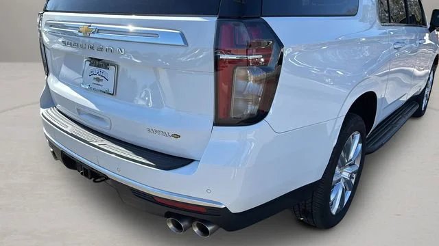 Used 2024 Summit White Chevrolet High Country image 37