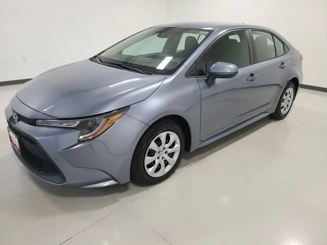 Used 2022 Celestite Toyota LE image 3