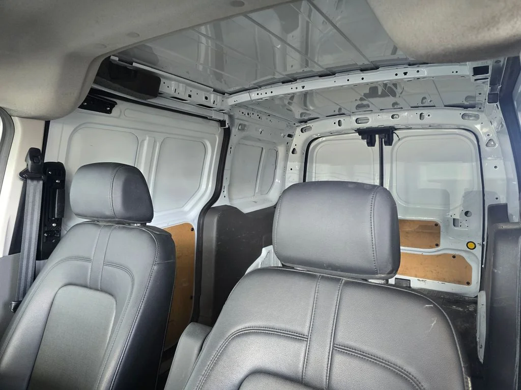 Used 2023 White Ford XL image 10