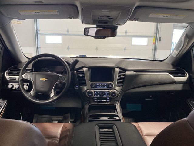 Used 2020 Iridescent Pearl Tricoat Chevrolet Premier image 21