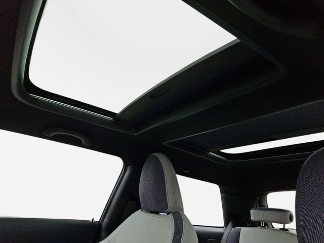2026 MINI Hardtop 2 Door S - Photo 9
