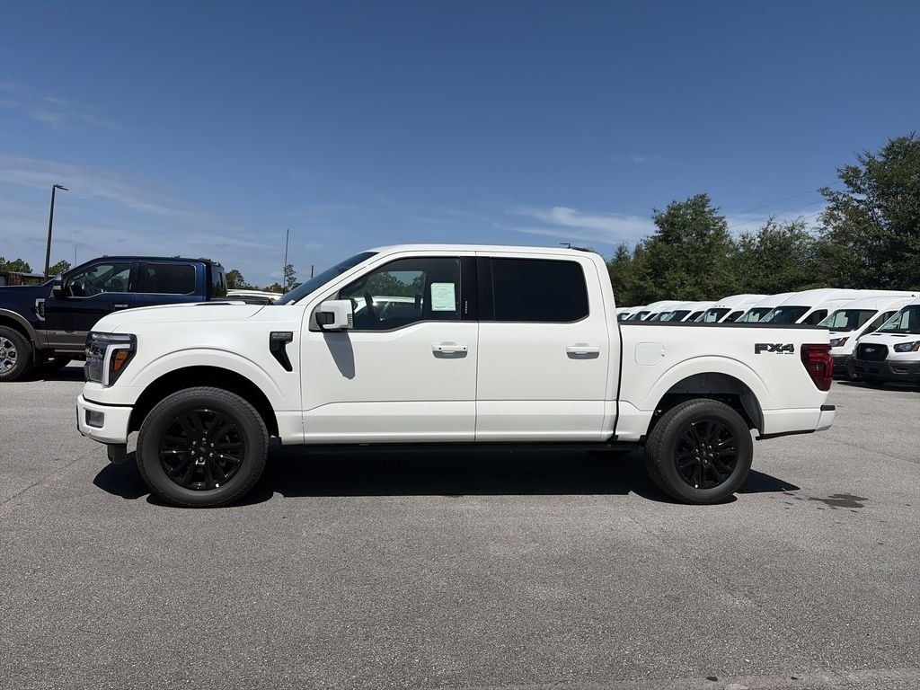 New 2026 Star White Metallic Tri-Coat Ford Platinum® image 4