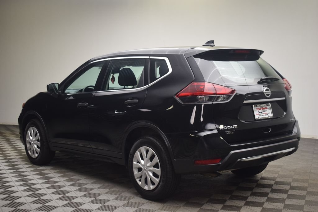 Used 2020 Black Nissan S image 4