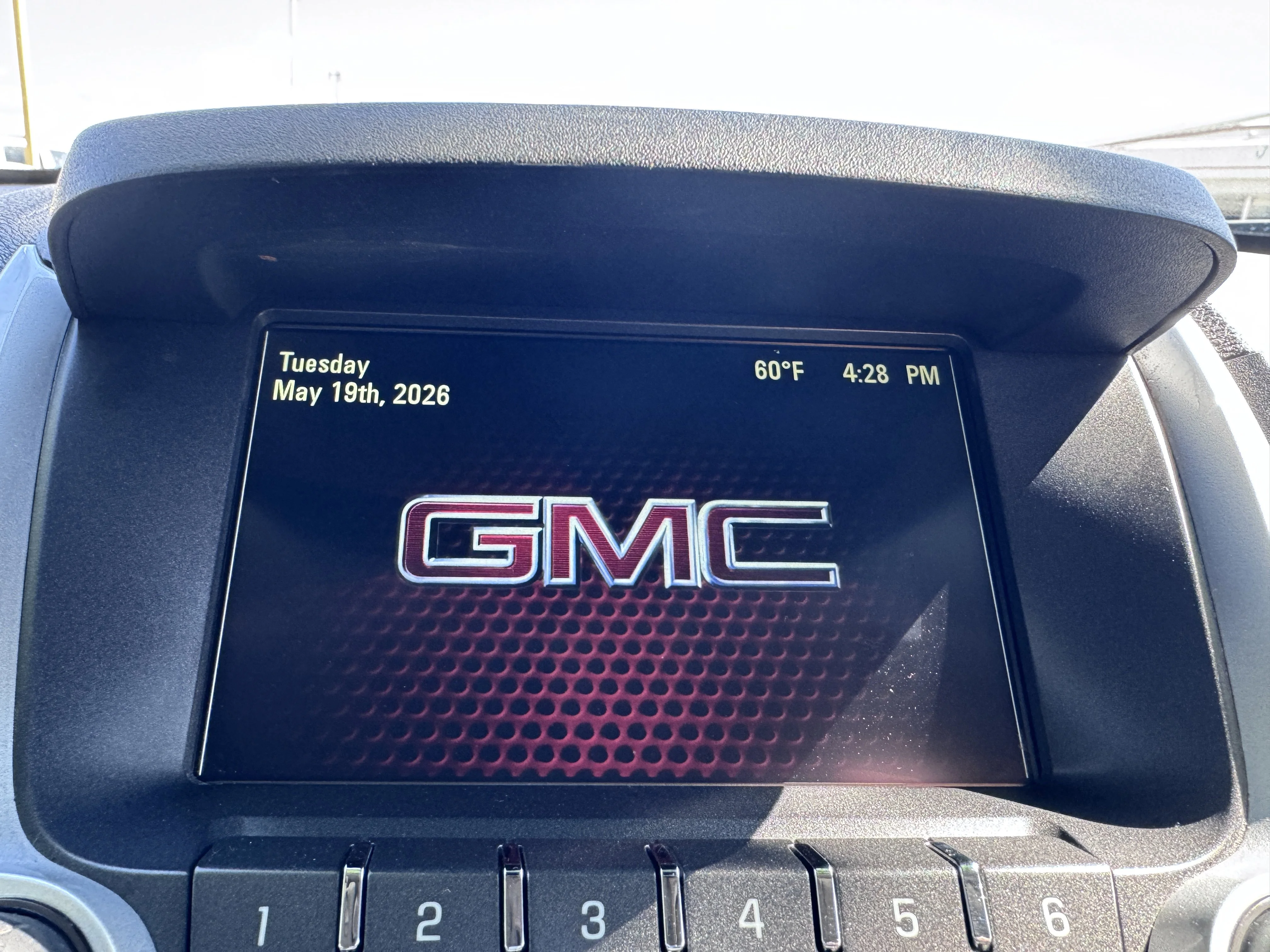 Used 2013 Onyx Black GMC SLE image 19