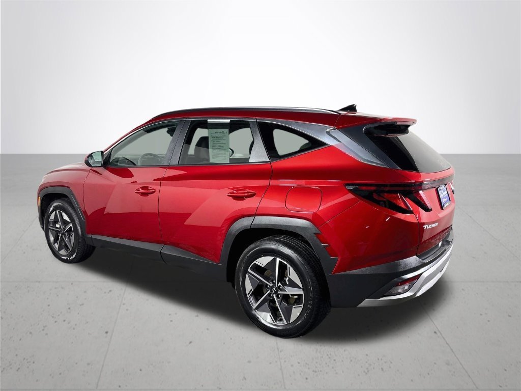 Used 2025 Red Hyundai SEL image 8