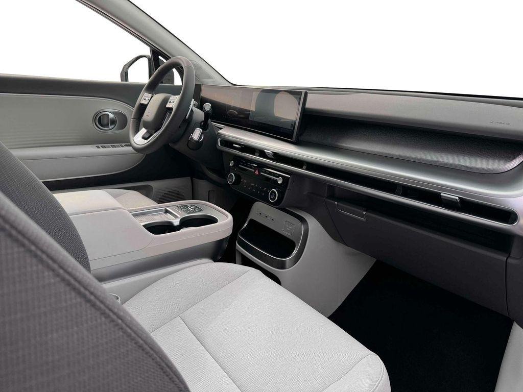 2026 Hyundai IONIQ 9 SE - Photo 13