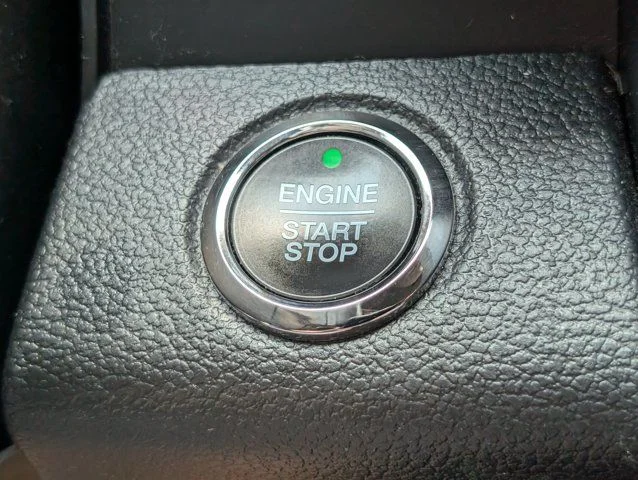 Used 2021 Magnetic Metallic Ford XLT image 28