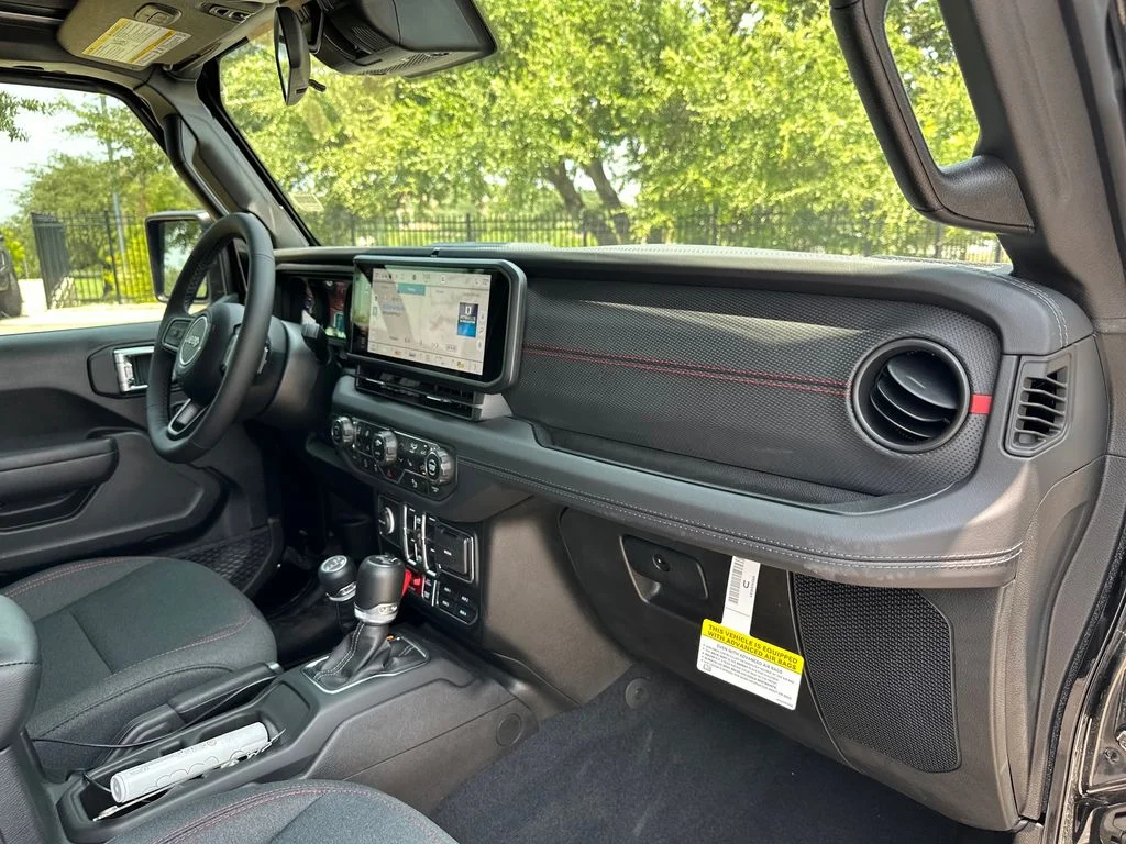 2025 Jeep Wrangler 4-Door Rubicon - Photo 41