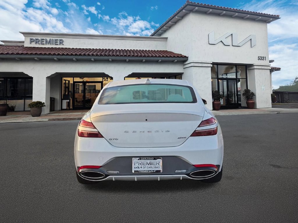 Used 2024 Uyuni White Genesis 2.5T image 7