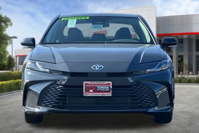 2026 Toyota Camry LE - Photo 11