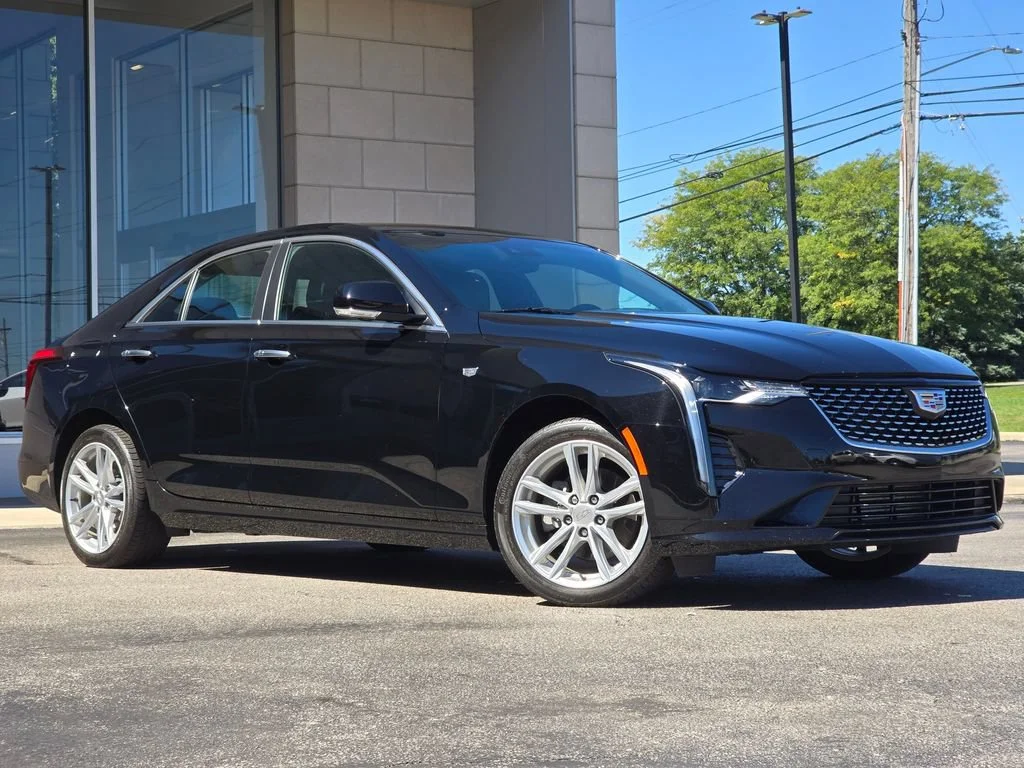 2023 Cadillac CT4