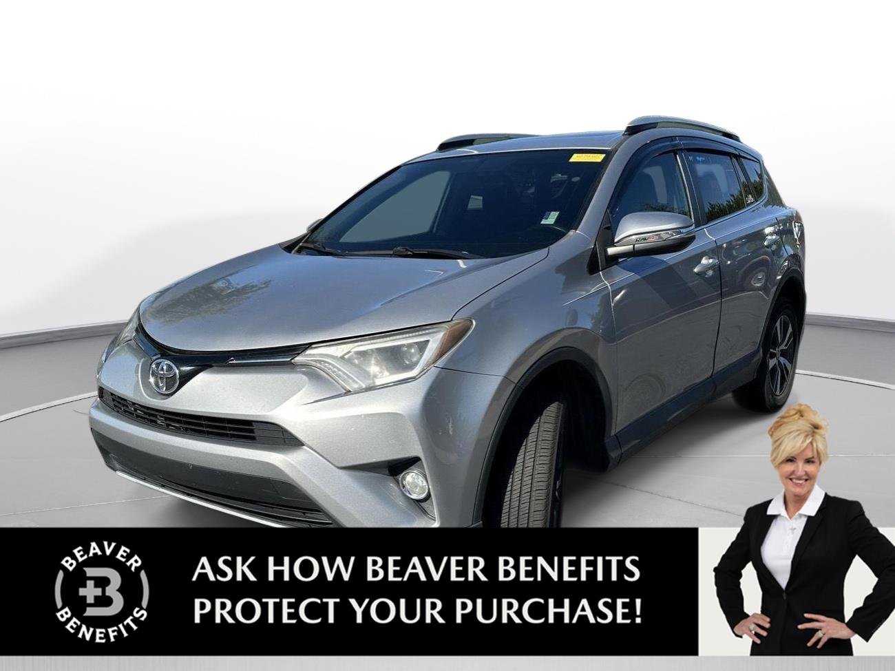 Used 2016 Silver Sky Metallic Toyota XLE image 1